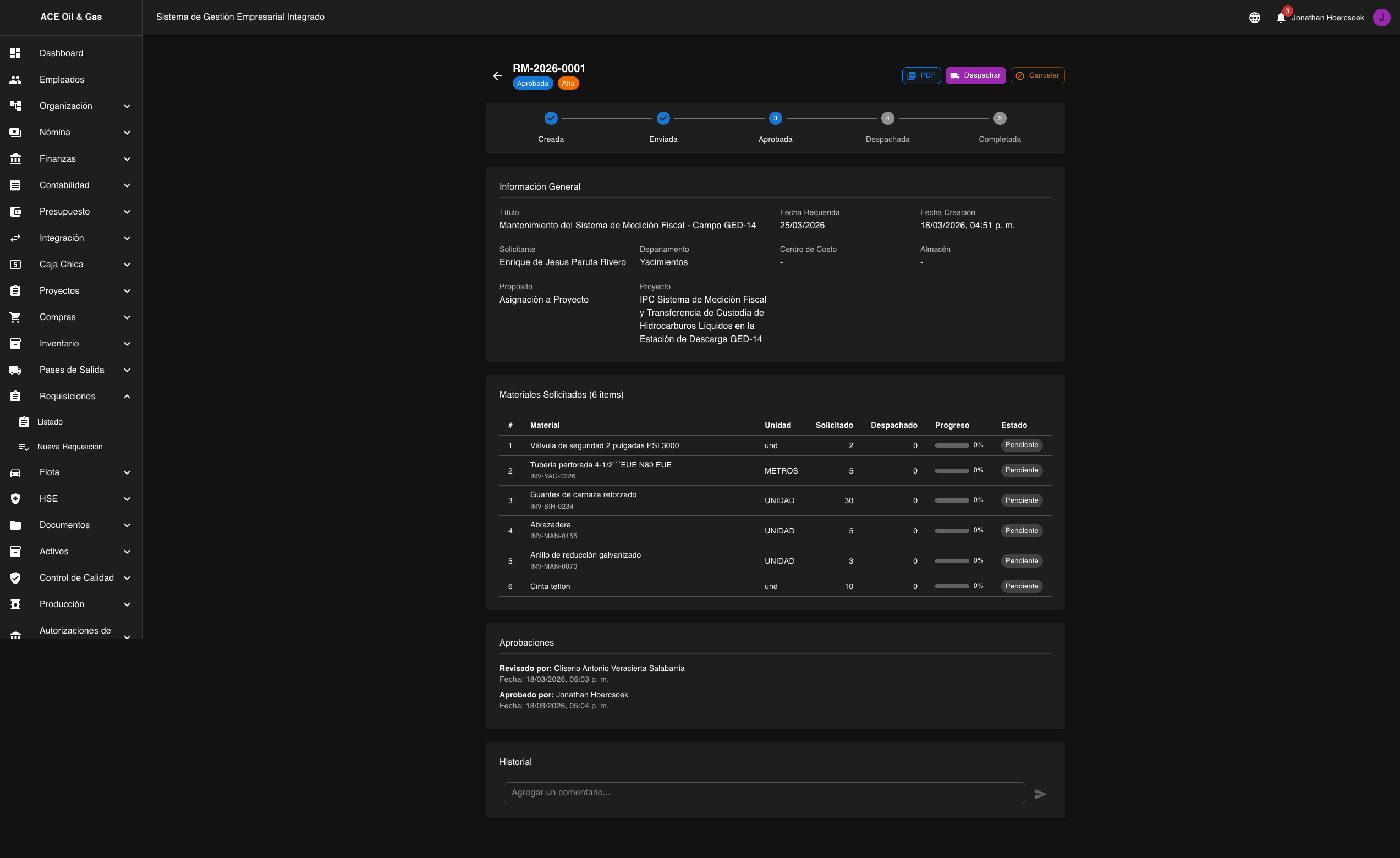 Requisicion aprobada por el director, mostrando nombres de aprobadores
